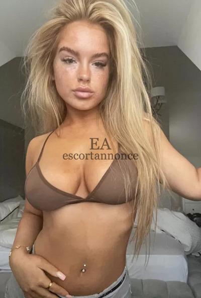 escort girl Ashley | Image 2